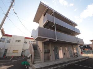 宮城県仙台市宮城野区仙台市宮城野区のアパート