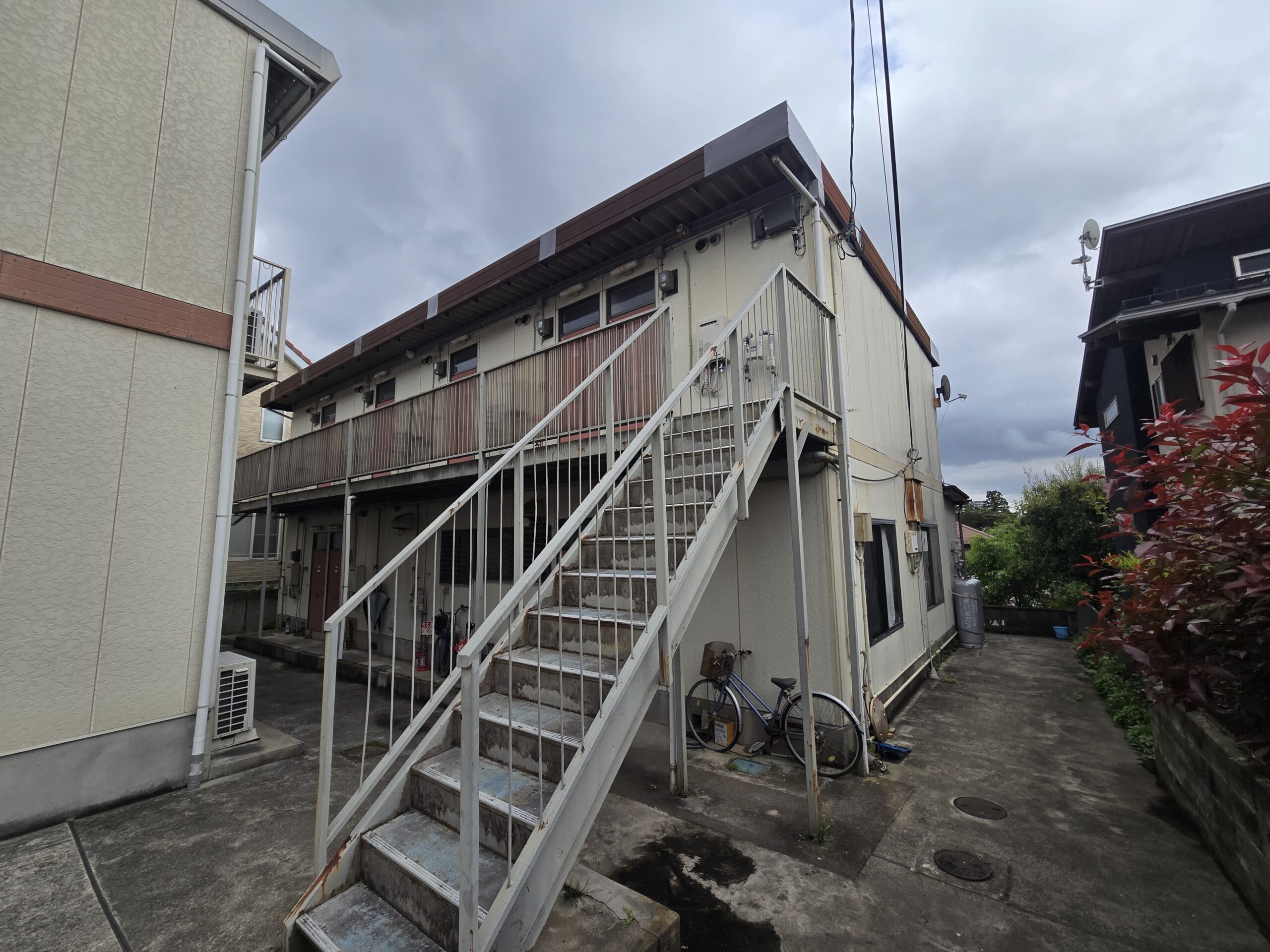 青葉区千代田町　2棟一括売アパート